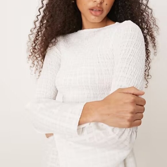 NWT ASOS DESIGN shirred angel sleeve mini dress in white - Picture 5 of 5